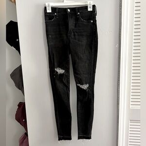 Black Abercrombie & Fitch Skinny Jeans— Size 24/00